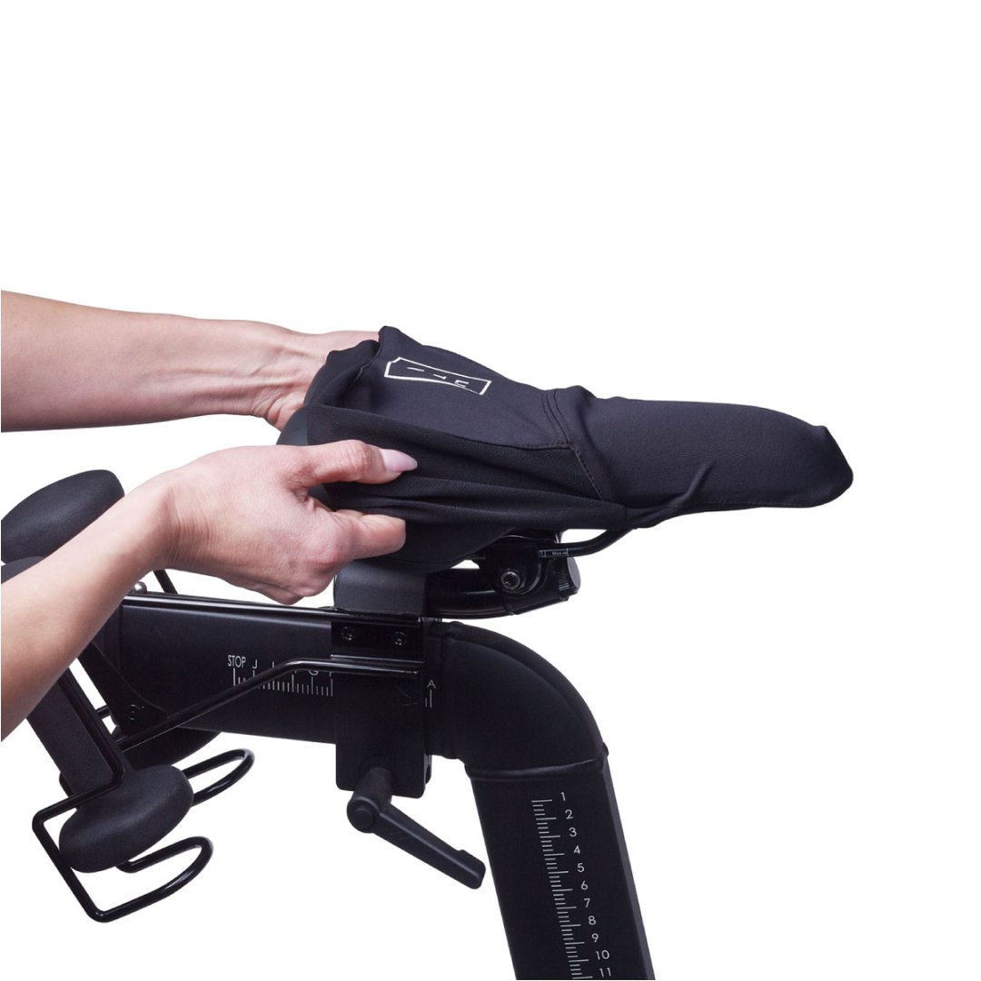 Antimicrobial Saddle Slip Cover - Lutava